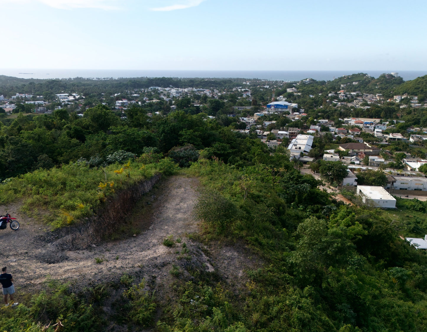 Centro Cibao Vista Mar – Terreno de 5.000 m² con Vista Panorámica al Mar